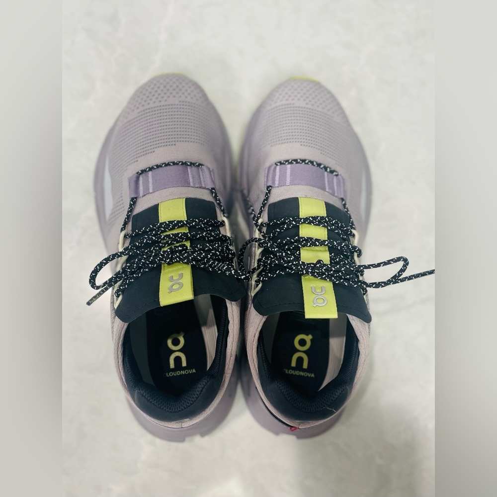 On Running Cloudnova Pearl/Zest size 8.5 On Cloud - Picture 5 of 14